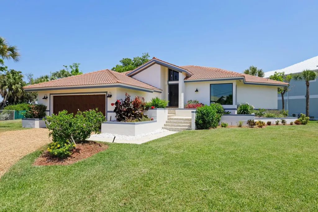 1206 Par View Drive Sanibel FL 33957