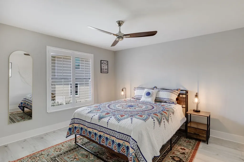 1206 Par View Drive Sanibel FL 33957