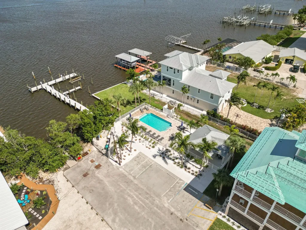 276 Delmar Avenue Fort Myers Beach FL 33931