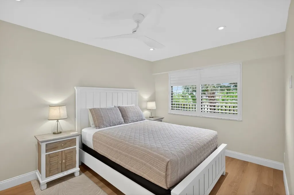 2721 W Gulf Drive Sanibel FL 33957