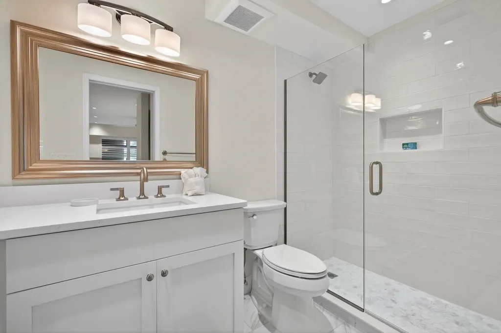 2721 W Gulf Drive Sanibel FL 33957