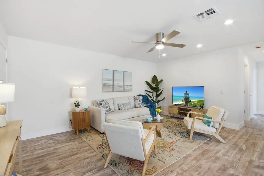 805 E Gulf Drive Sanibel FL 33957