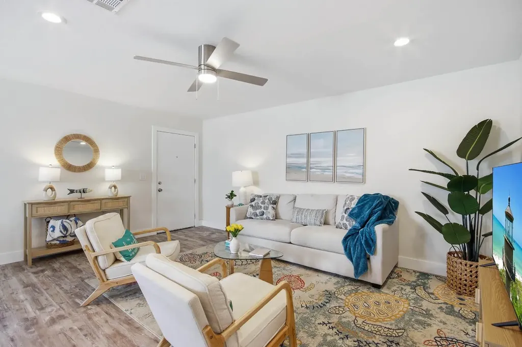 805 E Gulf Drive Sanibel FL 33957