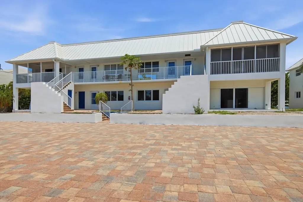 805 E Gulf Drive Sanibel FL 33957