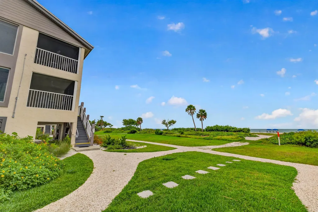 2255 W Gulf Drive Sanibel FL 33957