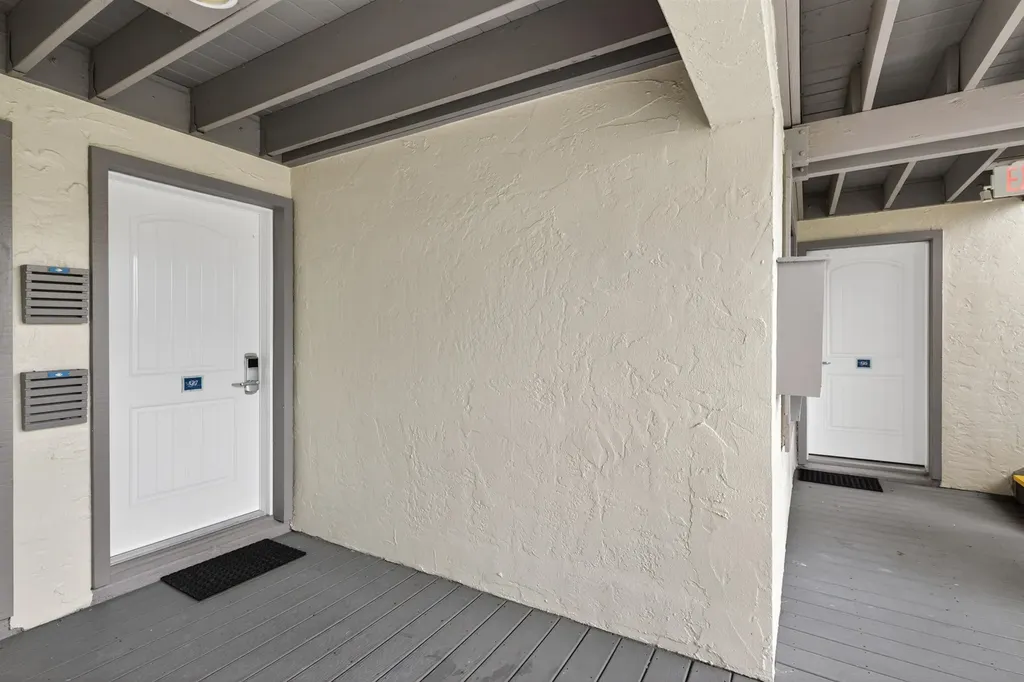 2255 W Gulf Drive Sanibel FL 33957