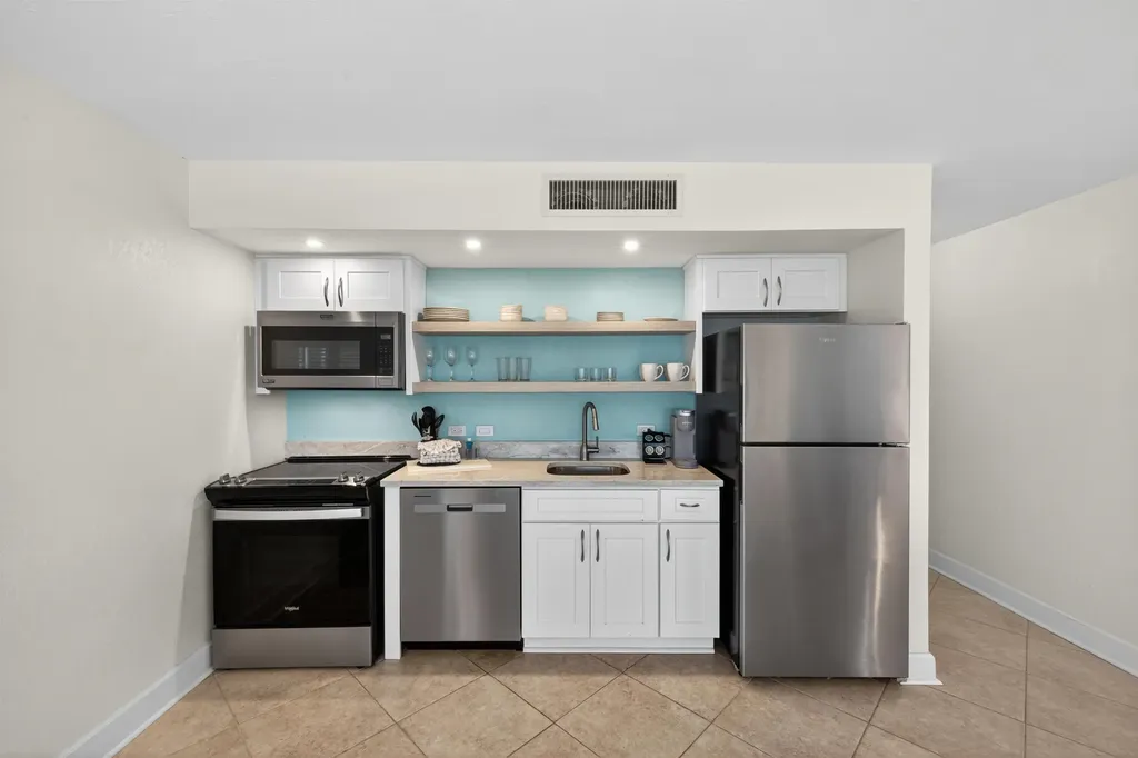 2255 W Gulf Drive Sanibel FL 33957