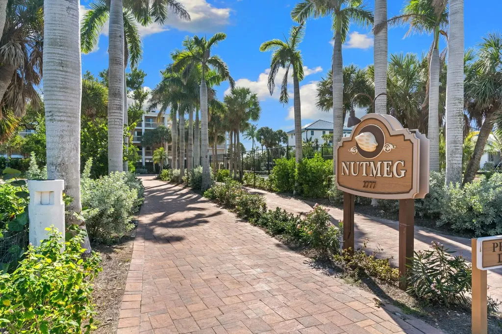 2777 W Gulf Drive Sanibel FL 33957