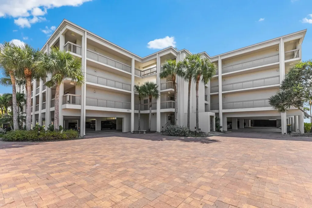 2777 W Gulf Drive Sanibel FL 33957