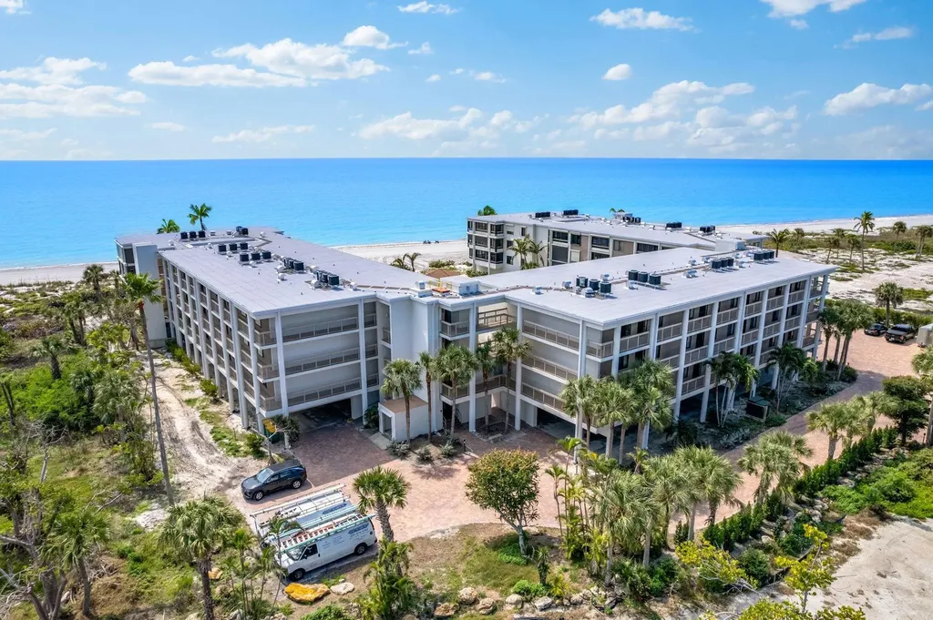 2777 W Gulf Drive Sanibel FL 33957
