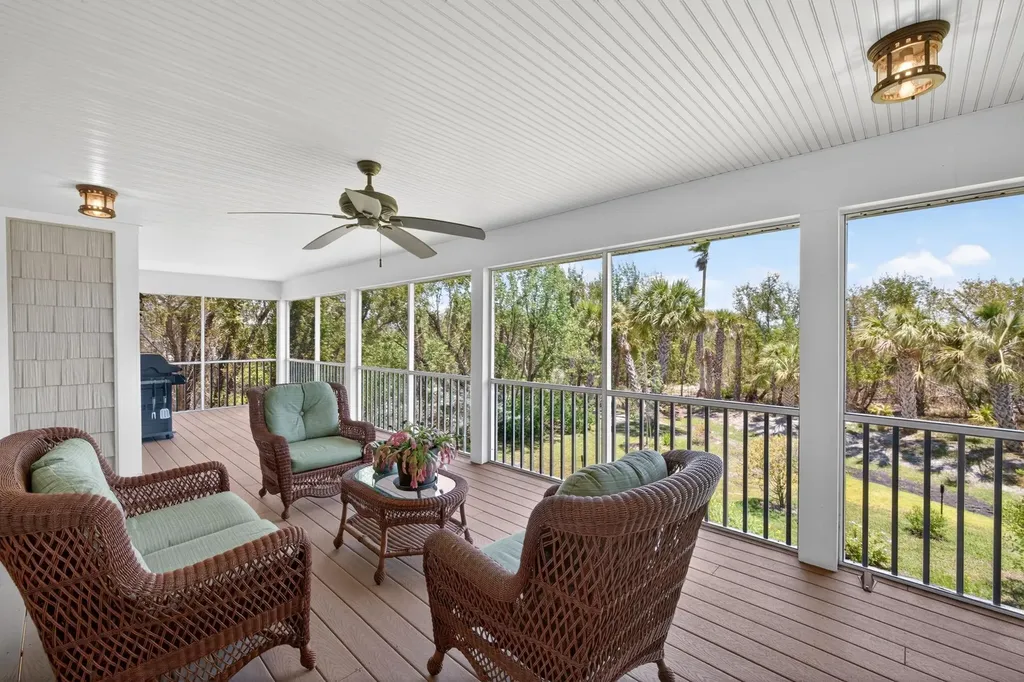 928 Pepper Tree Place Sanibel FL 33957