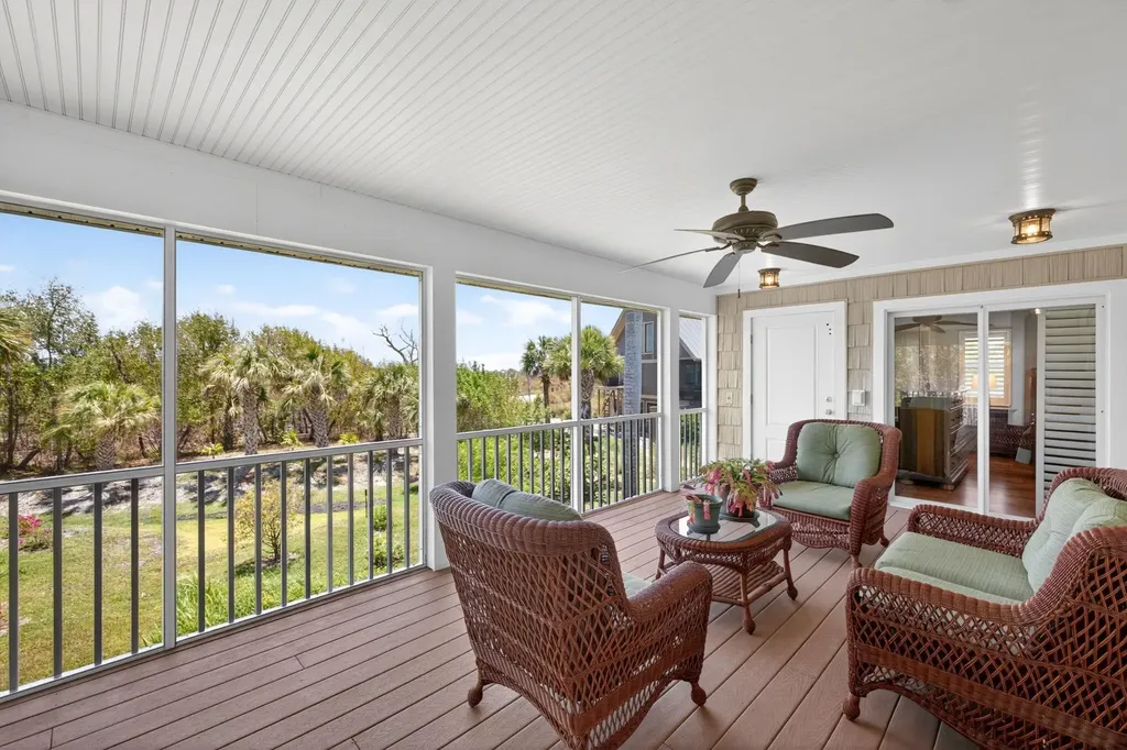 928 Pepper Tree Place Sanibel FL 33957