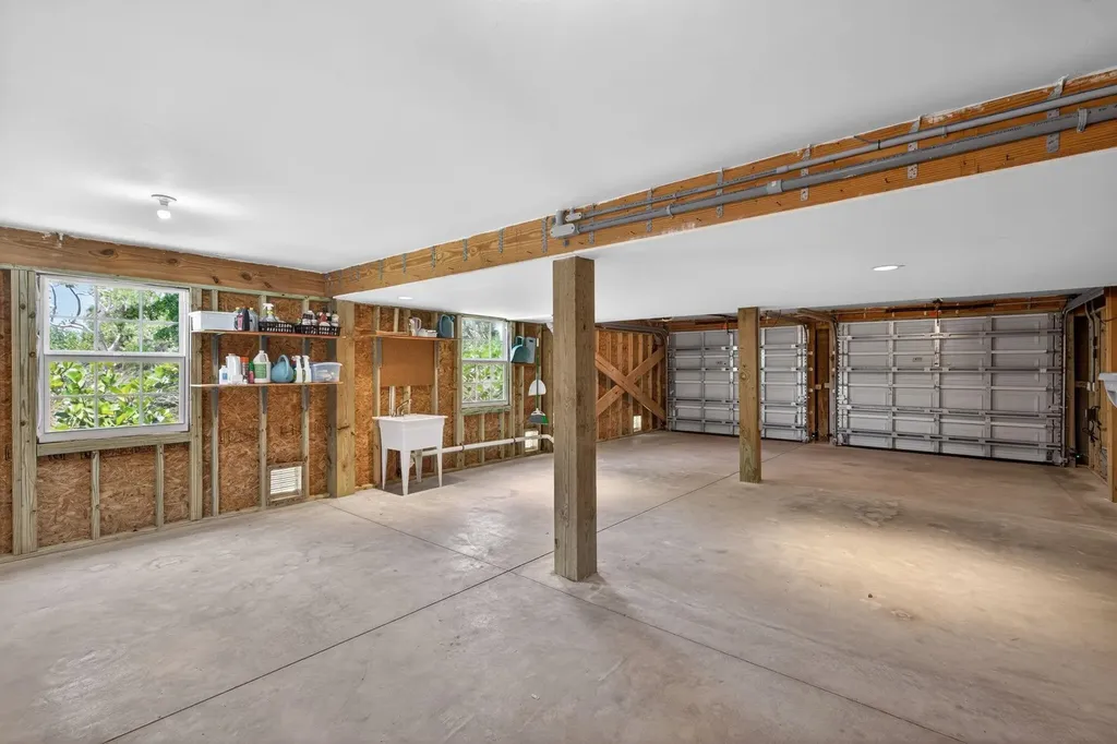 928 Pepper Tree Place Sanibel FL 33957