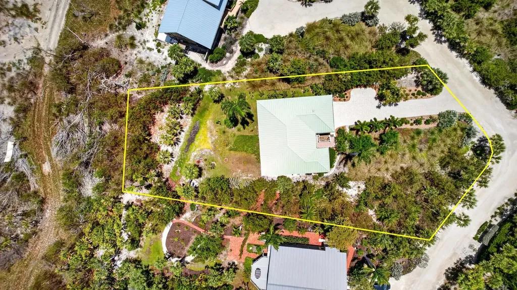 928 Pepper Tree Place Sanibel FL 33957