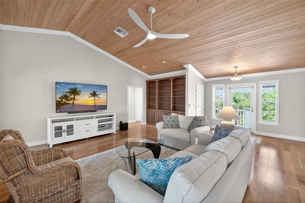 928 Pepper Tree Place Sanibel FL 33957