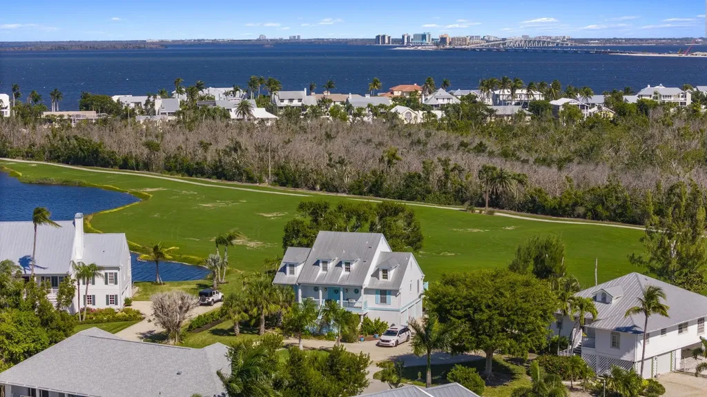 1425 Causey Court Sanibel FL 33957