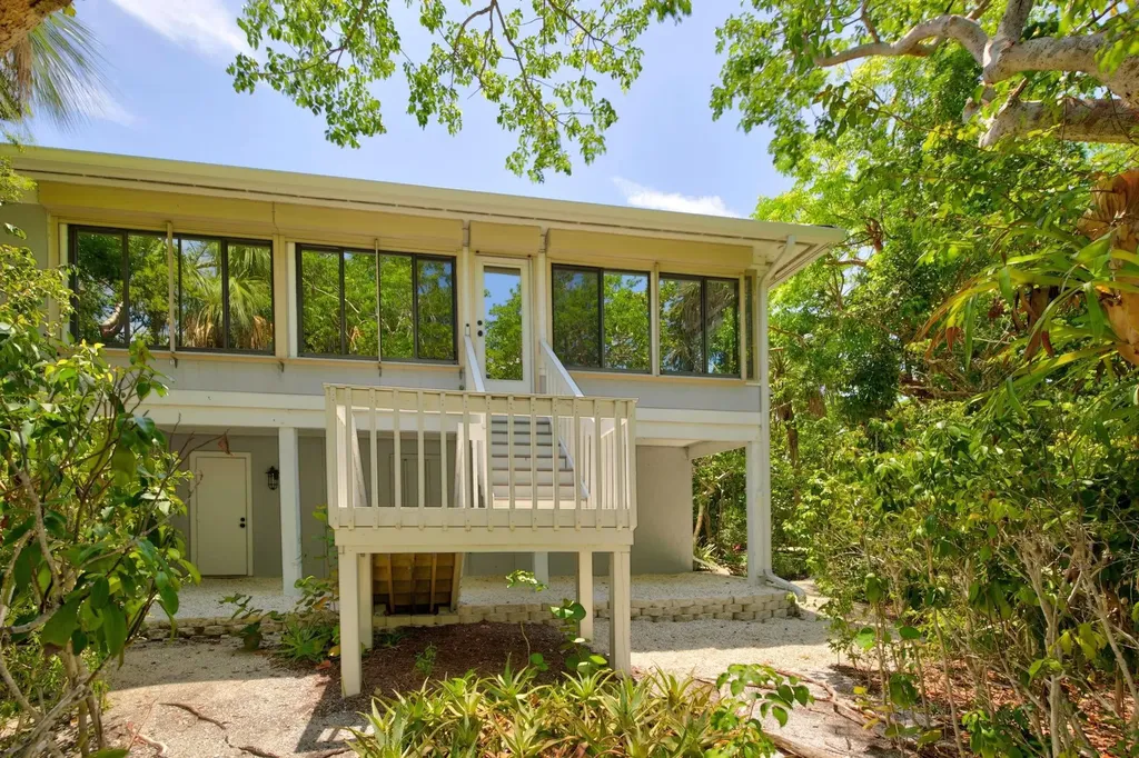 1986 Wild Lime Drive Sanibel FL 33957