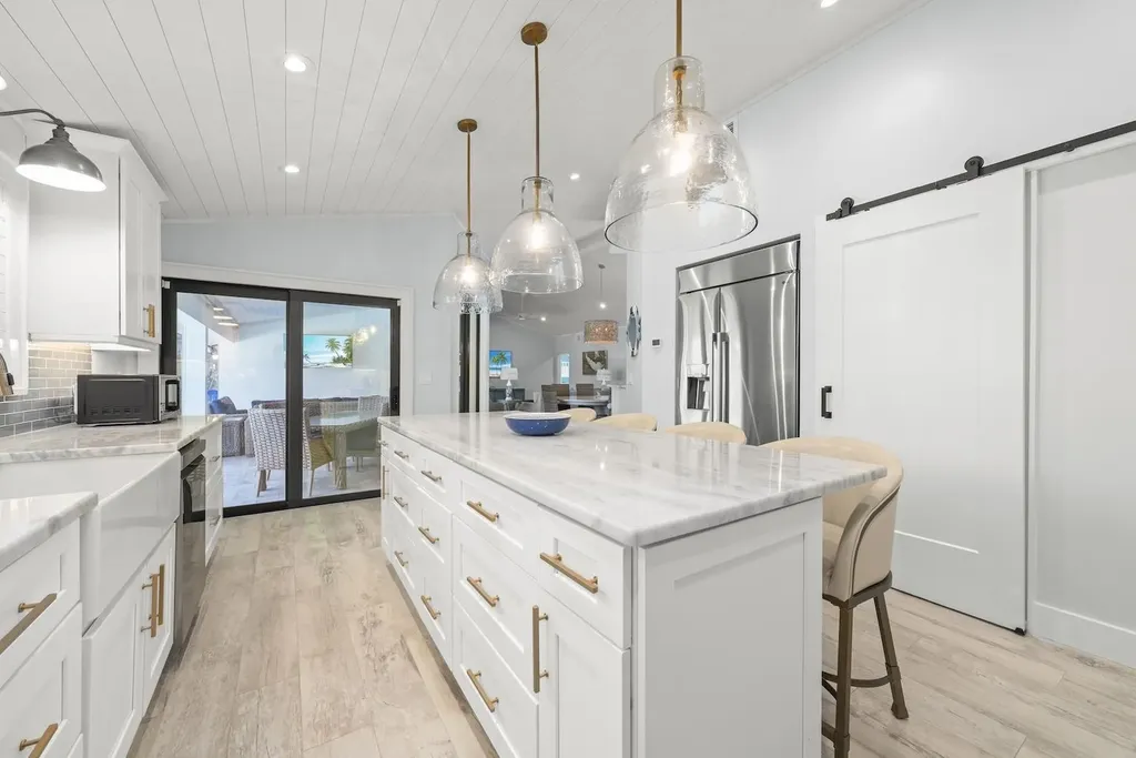 4775 Rue Helene Sanibel FL 33957