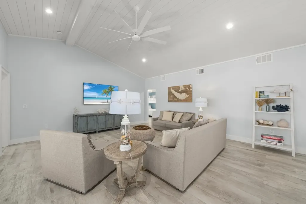 4775 Rue Helene Sanibel FL 33957