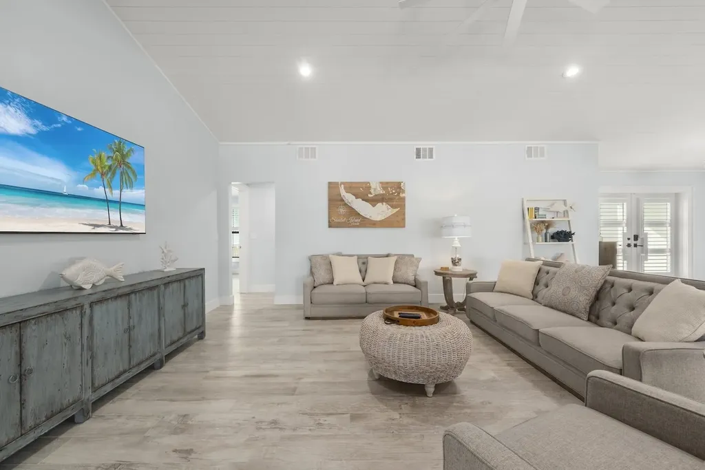 4775 Rue Helene Sanibel FL 33957