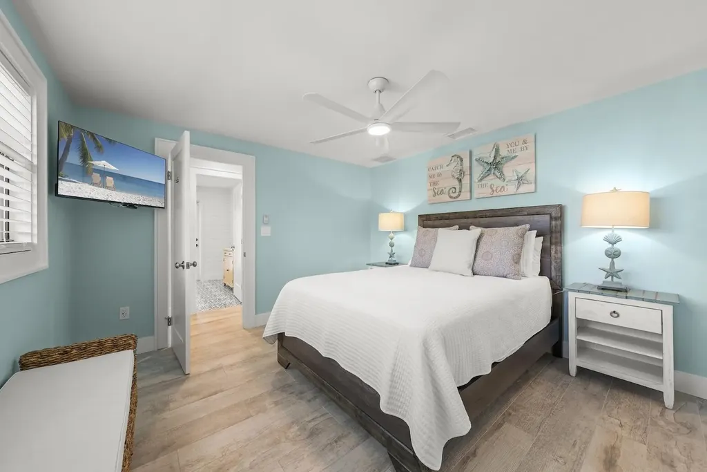4775 Rue Helene Sanibel FL 33957