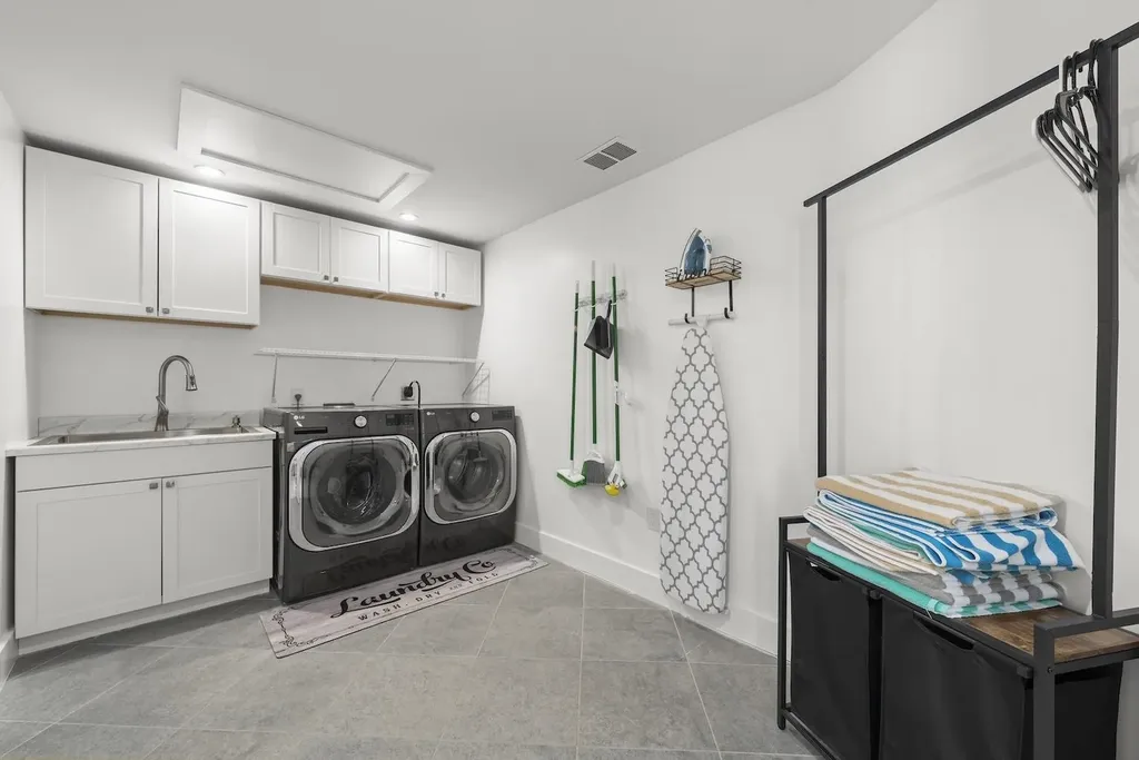 4775 Rue Helene Sanibel FL 33957