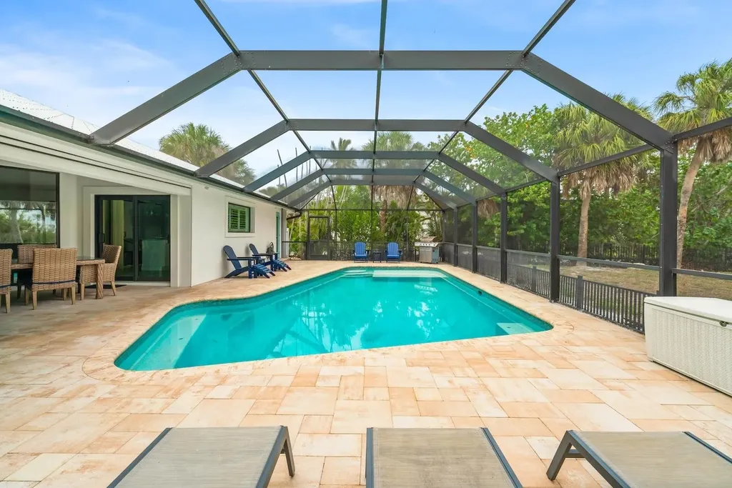 4775 Rue Helene Sanibel FL 33957