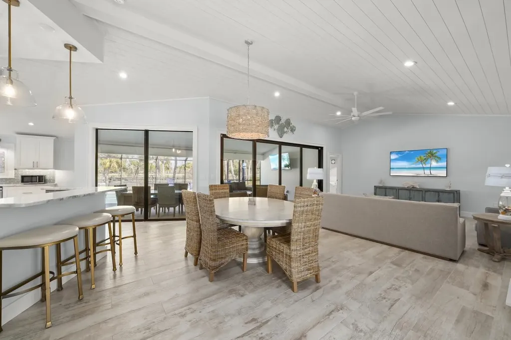 4775 Rue Helene Sanibel FL 33957