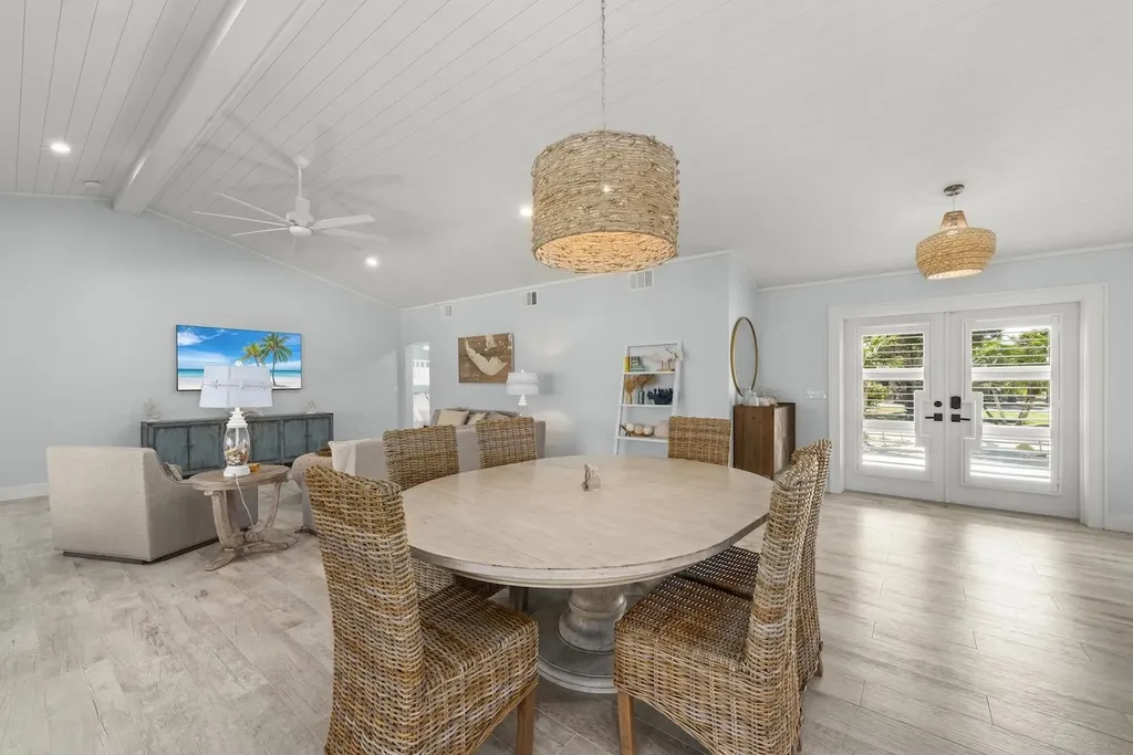 4775 Rue Helene Sanibel FL 33957