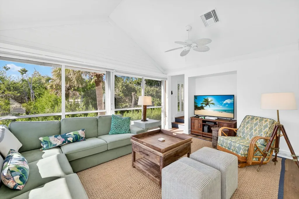 280 Southwinds Drive Sanibel FL 33957