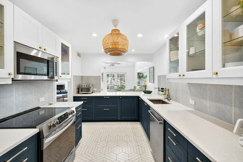 280 Southwinds Drive Sanibel FL 33957