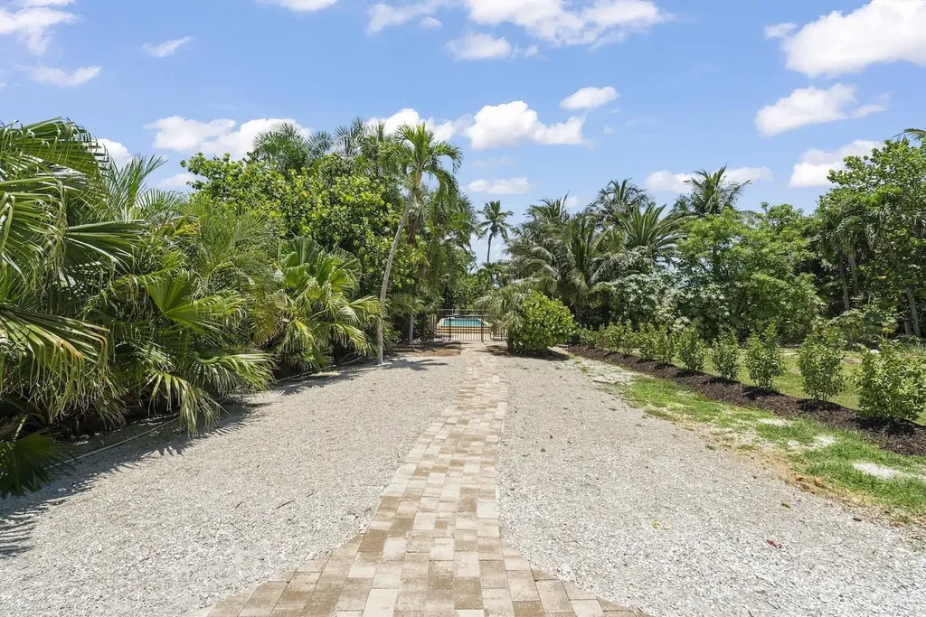 16785 Captiva Drive Captiva FL 33924