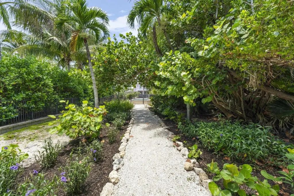 16785 Captiva Drive Captiva FL 33924
