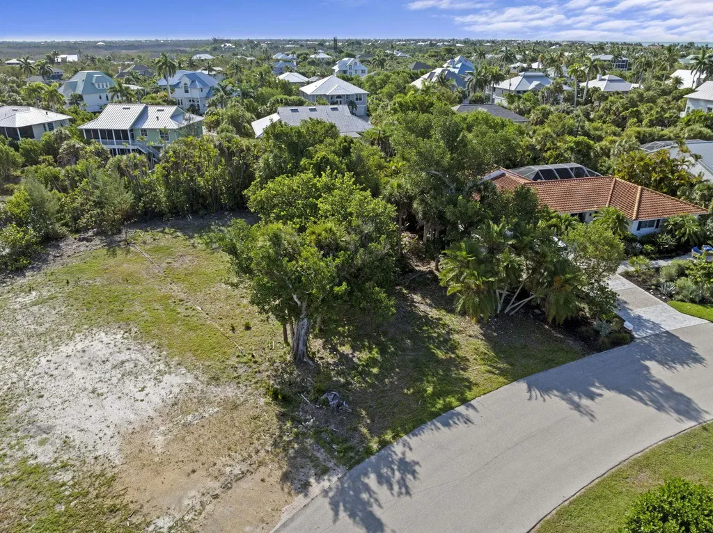 564 Chert Court Sanibel FL 33957