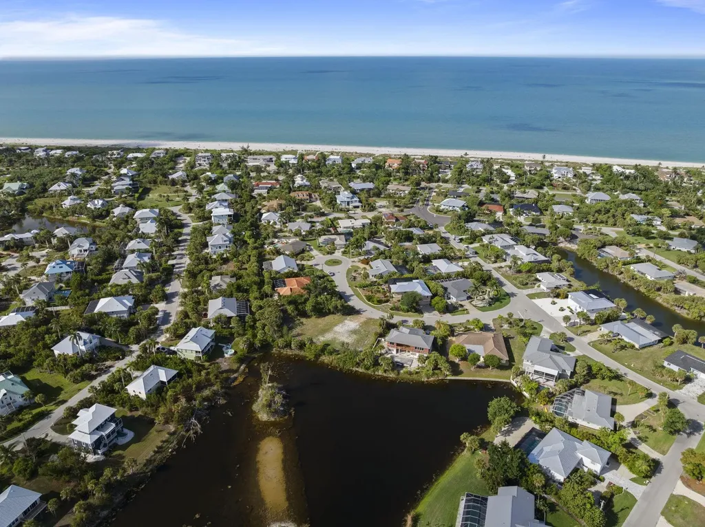 572 Chert Court Sanibel FL 33957