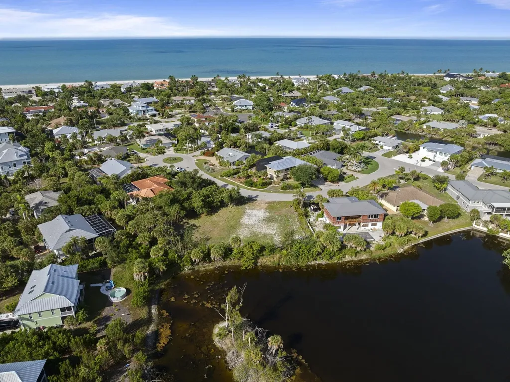572 Chert Court Sanibel FL 33957