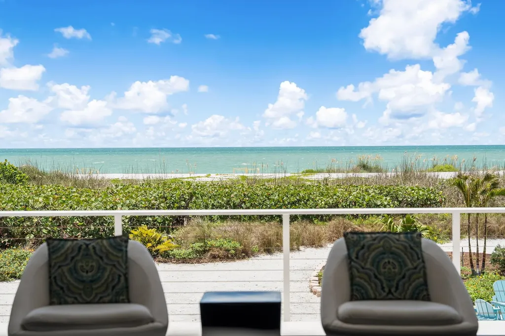 4577 Waters Edge Lane Sanibel FL 33957