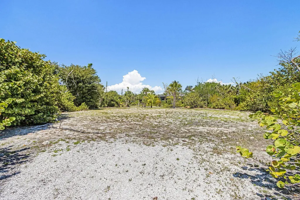 4601 Rue Belle Mer Sanibel FL 33957