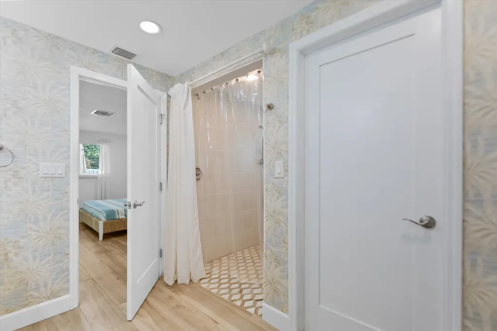 9428 Moonlight Drive Sanibel FL 33957
