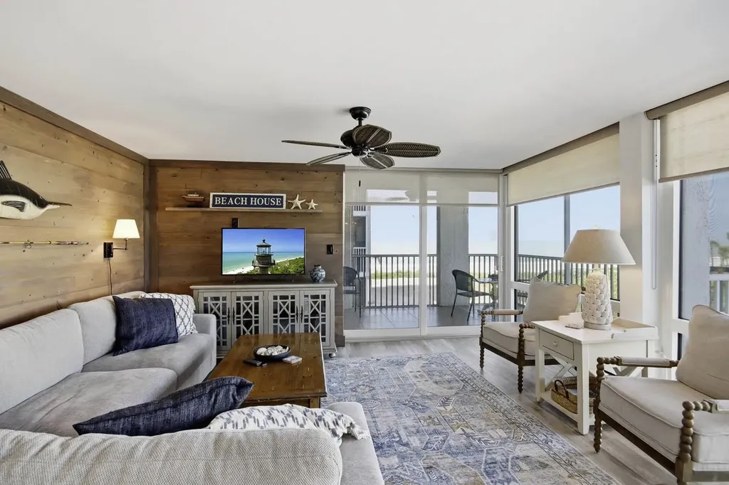 2265 W Gulf Drive Sanibel FL 33957