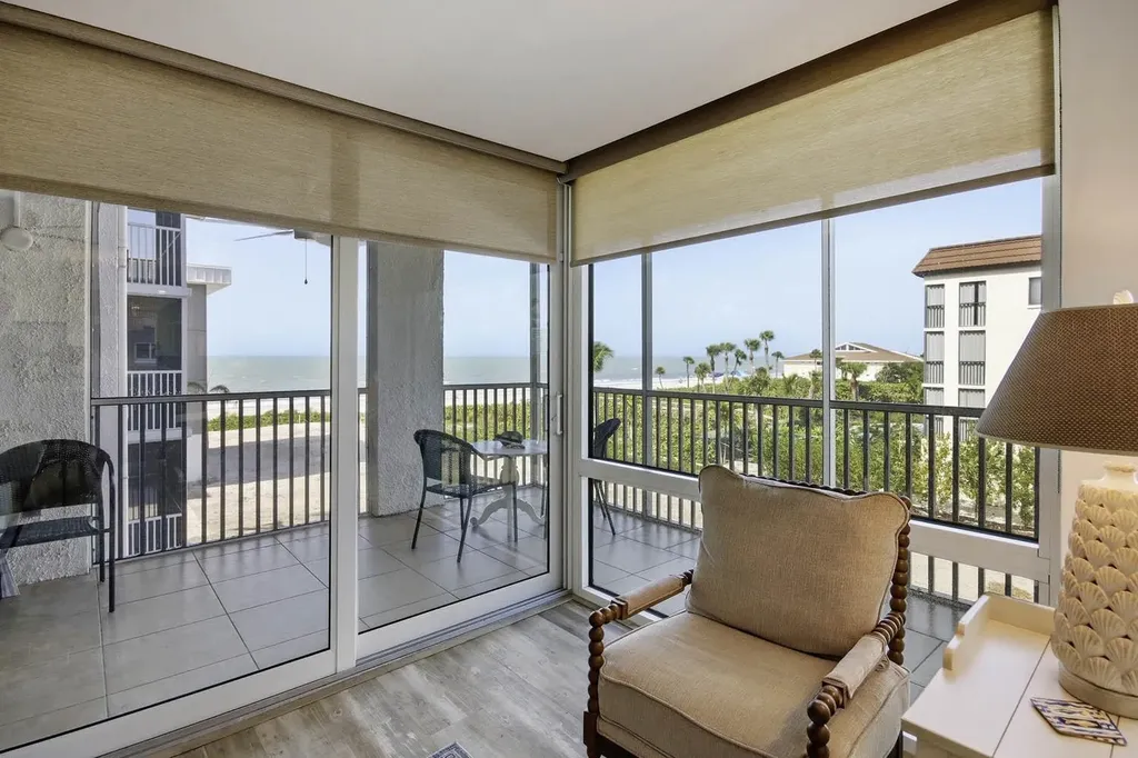 2265 W Gulf Drive Sanibel FL 33957