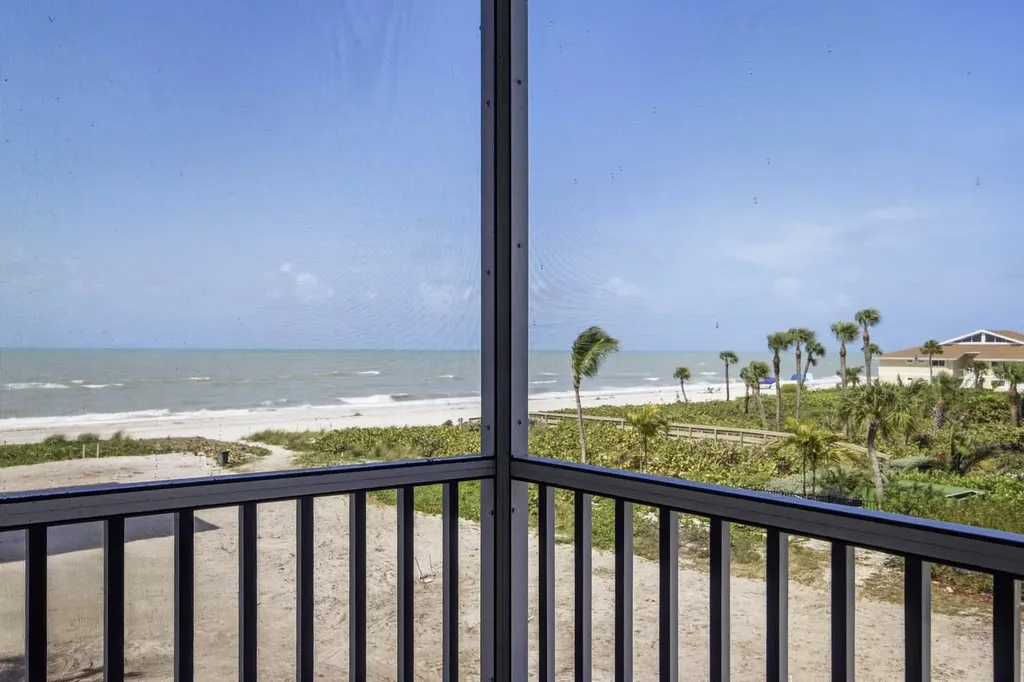 2265 W Gulf Drive Sanibel FL 33957