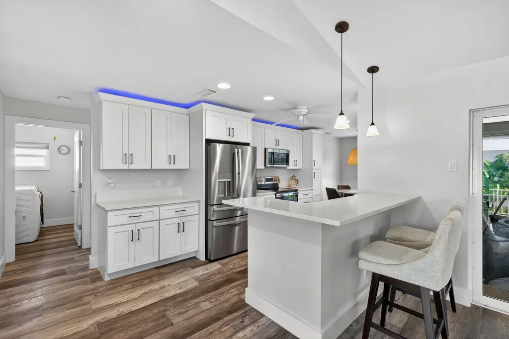 3359 Barra Circle Sanibel FL 33957