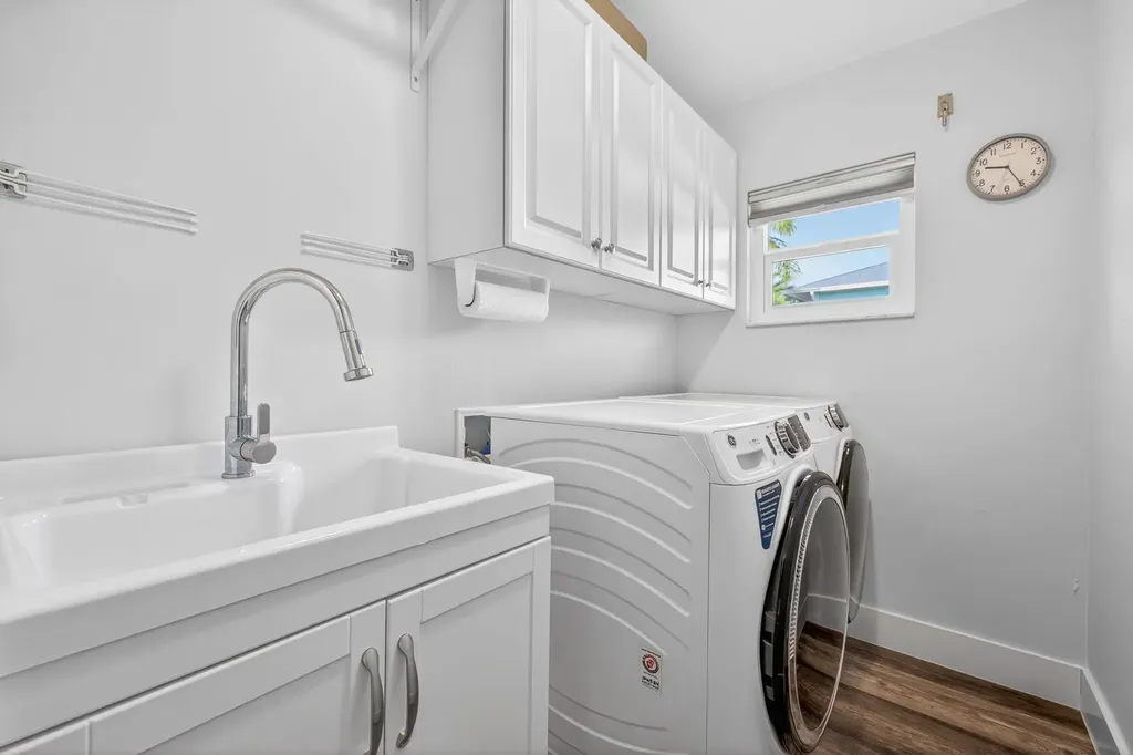 3359 Barra Circle Sanibel FL 33957