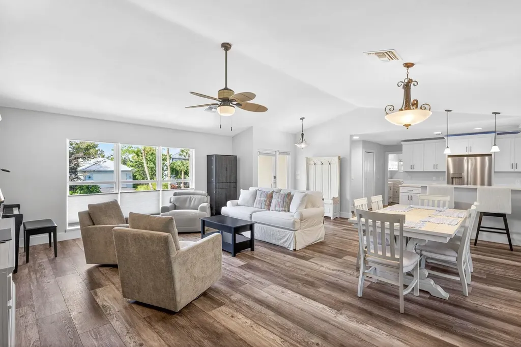 3359 Barra Circle Sanibel FL 33957