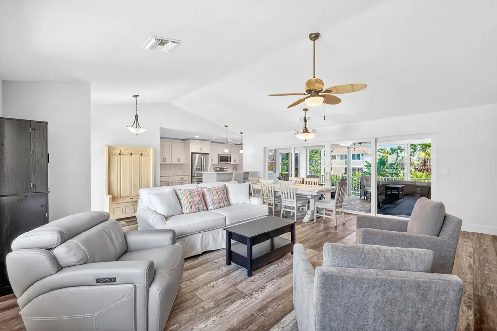 3359 Barra Circle Sanibel FL 33957