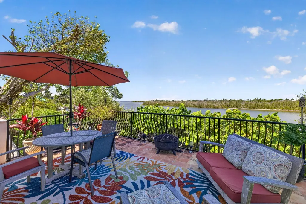 17201 Captiva Drive Captiva FL 33924