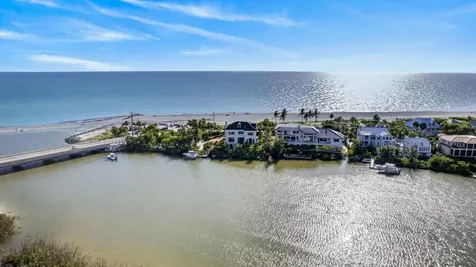 17201 Captiva Drive Captiva FL 33924