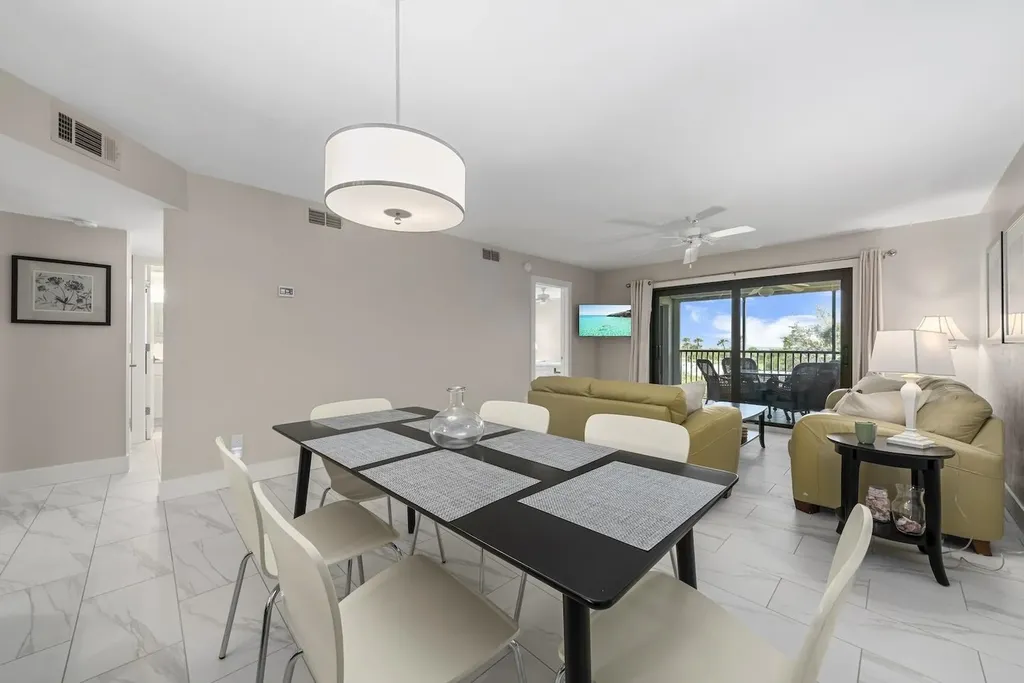 1919 Olde Middle Gulf Drive Sanibel FL 33957