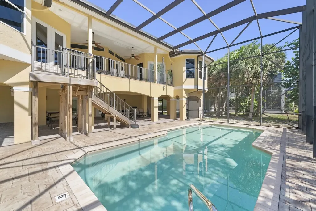 789 Pyrula Avenue Sanibel FL 33957